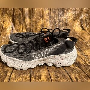Nike Space Hippie 04 Iron Gray Photon Dust Black Mens Size 7